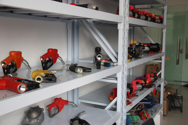 Sample Room for Nozzle, Meter, Pumps, Assembly